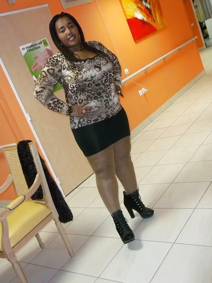 25P Fat Ebony Whore