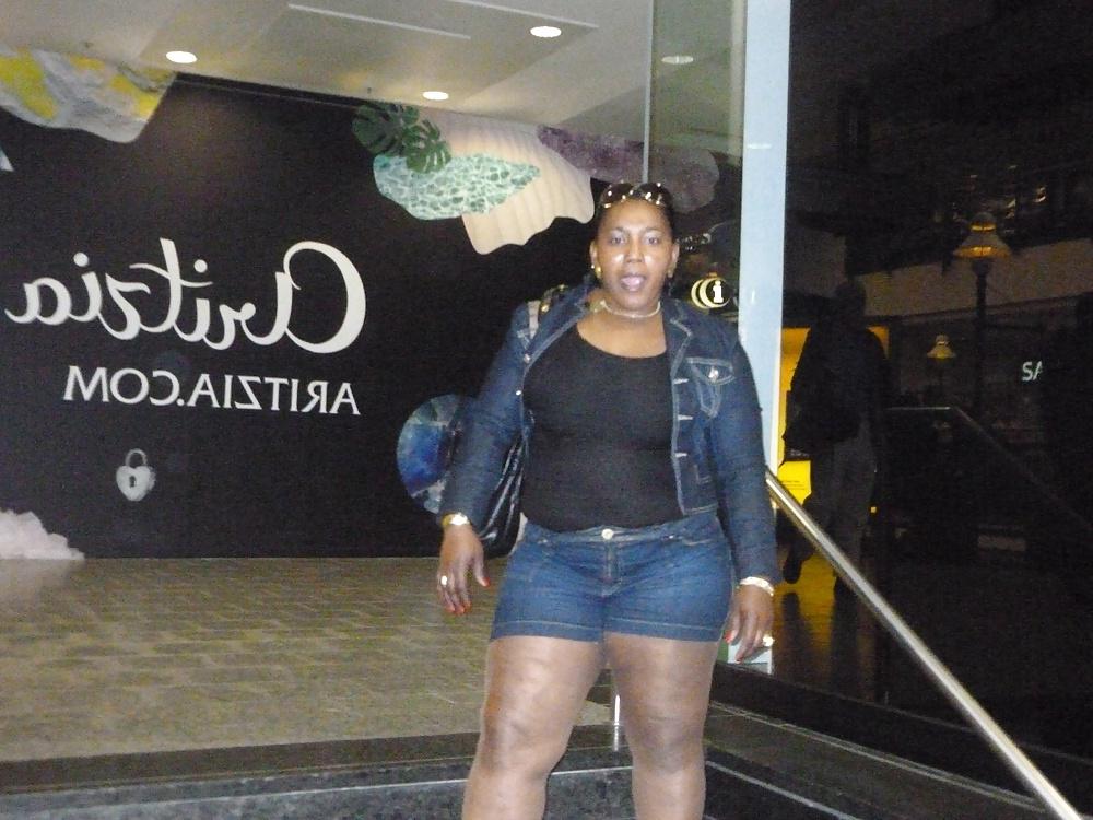 25P Fat Ebony Whore