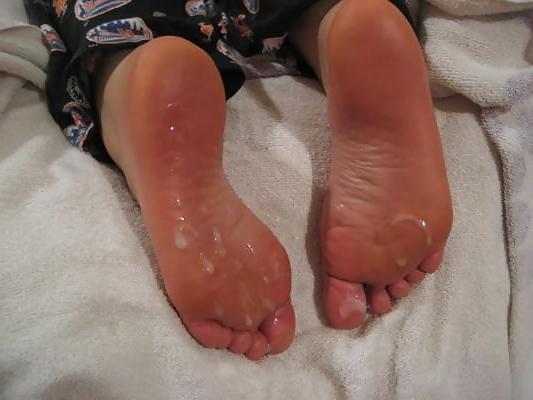 25P Nonni's Feet (Best Feet Ever)