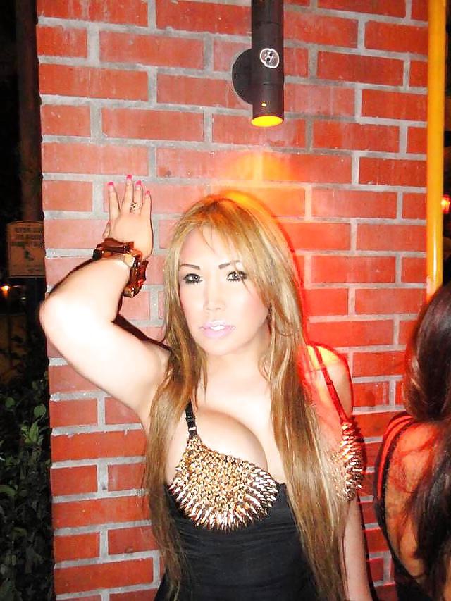 25P Amateur beautiful shemale