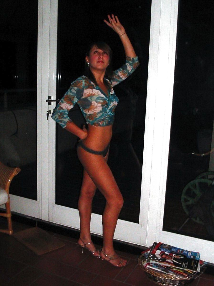 25P Amateur teen selfshot