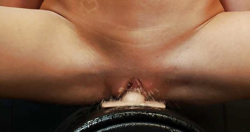 25P Madison Scott machine fucked