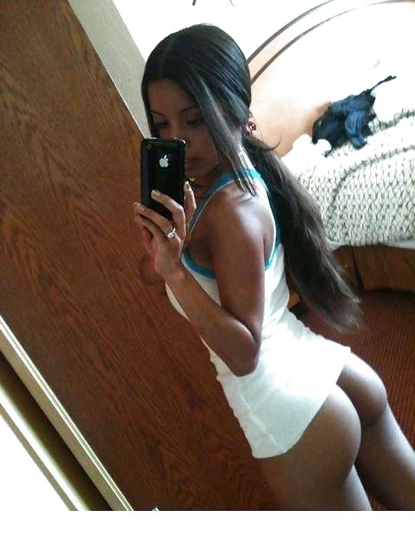 25P Ebony Self Shots 3