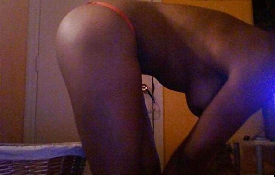 25P Ebony Self Shots 3