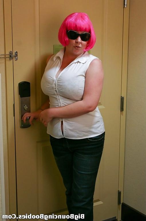 21P Busty Veronica - FUCKING MACHINE
