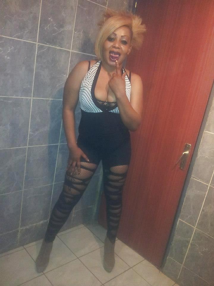 25P Ebony Whore Mix #6