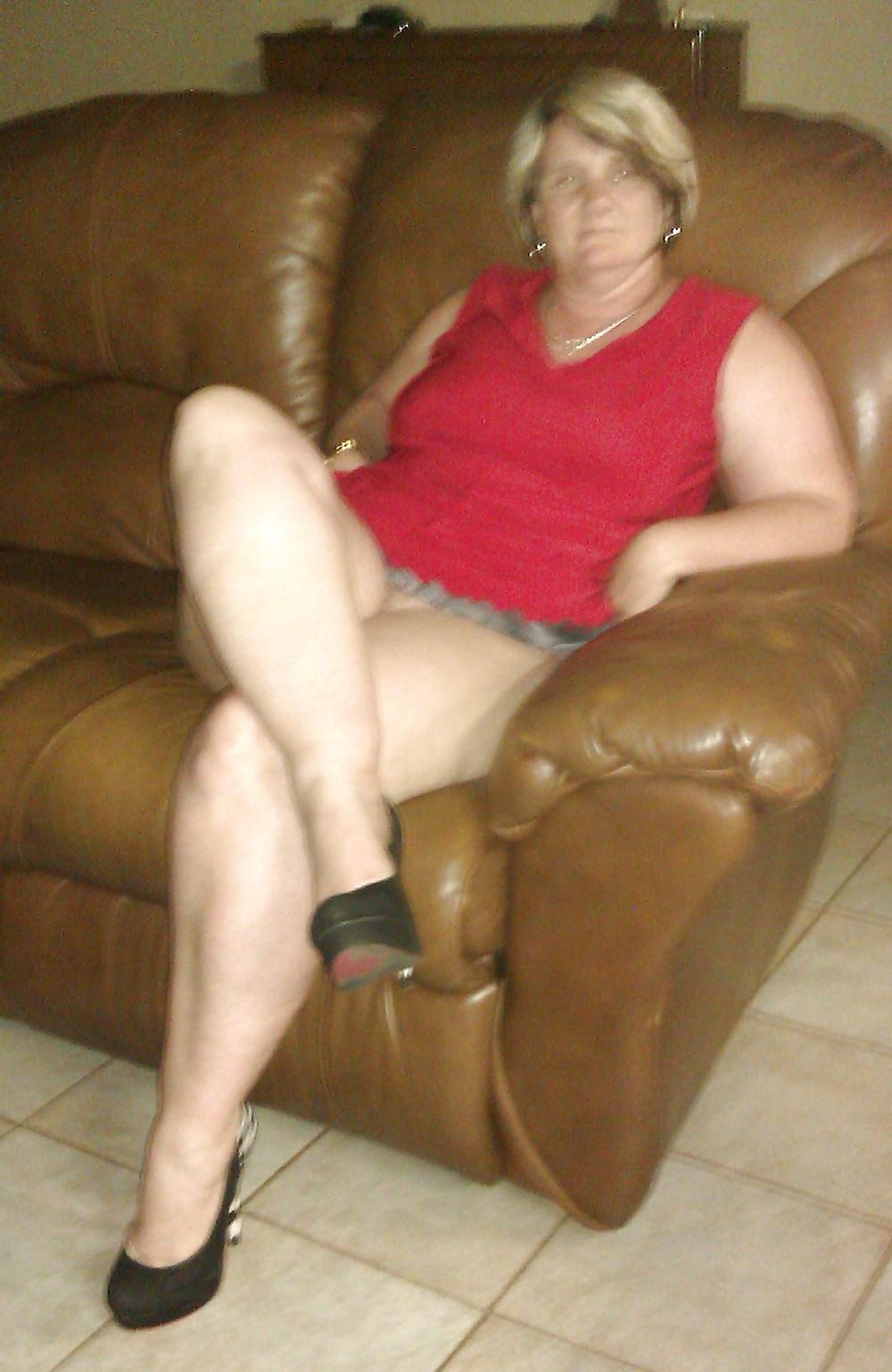 7P Wife going out with friend