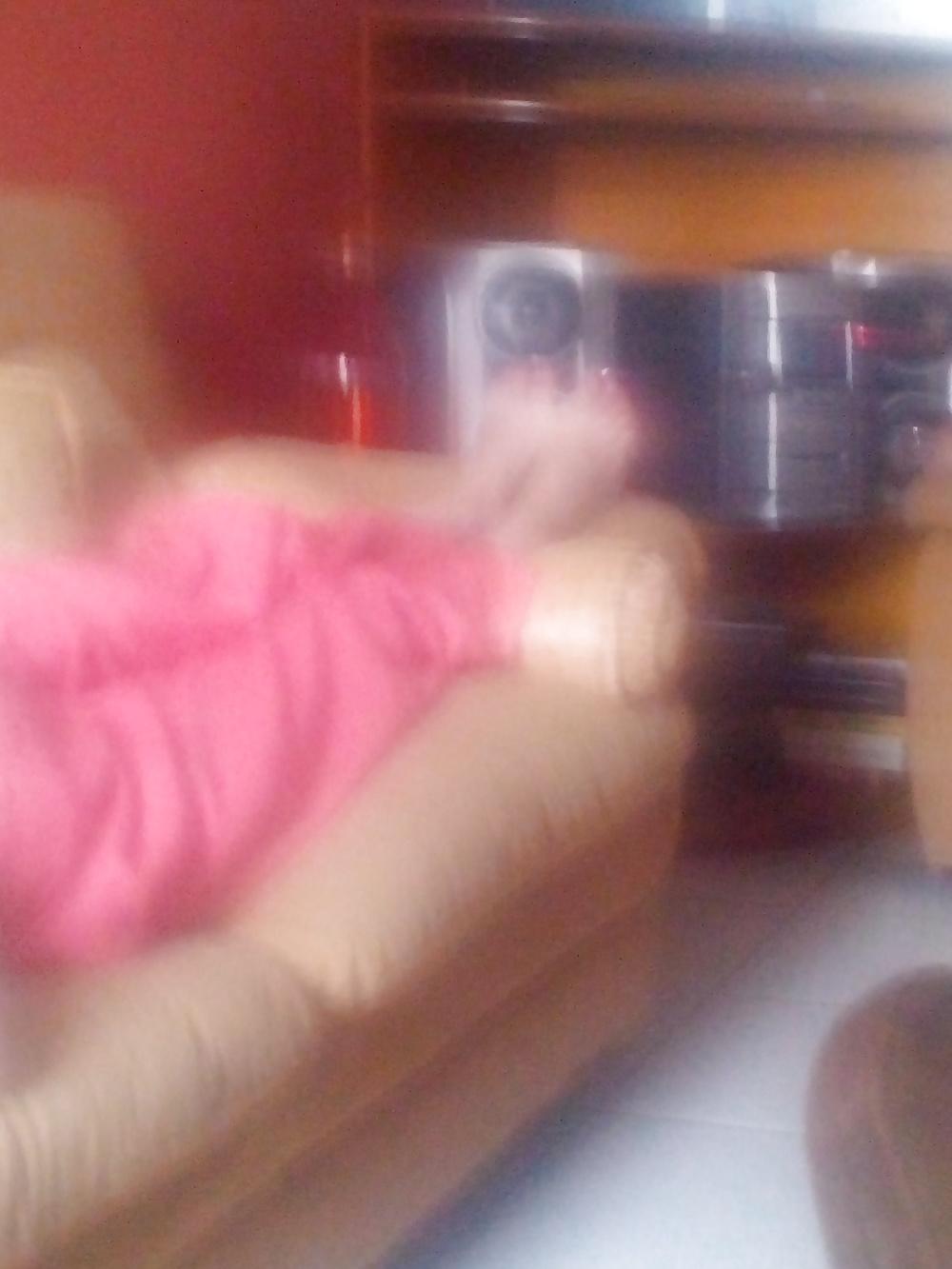 9P MILFs feet from mums friend