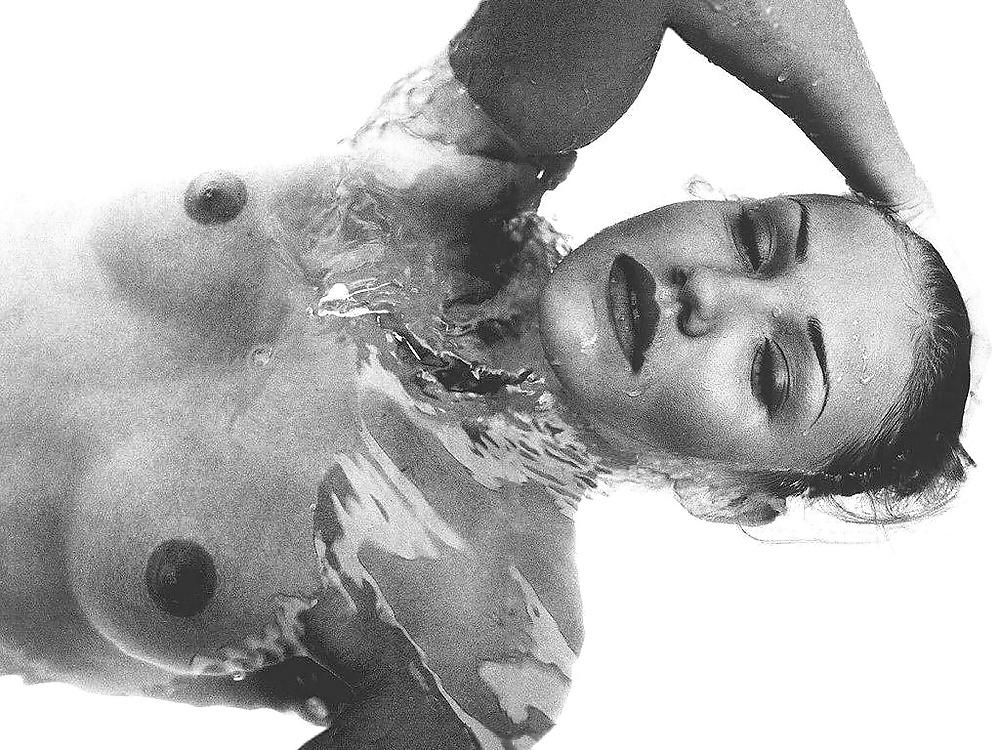 24P Best of Cameron Diaz