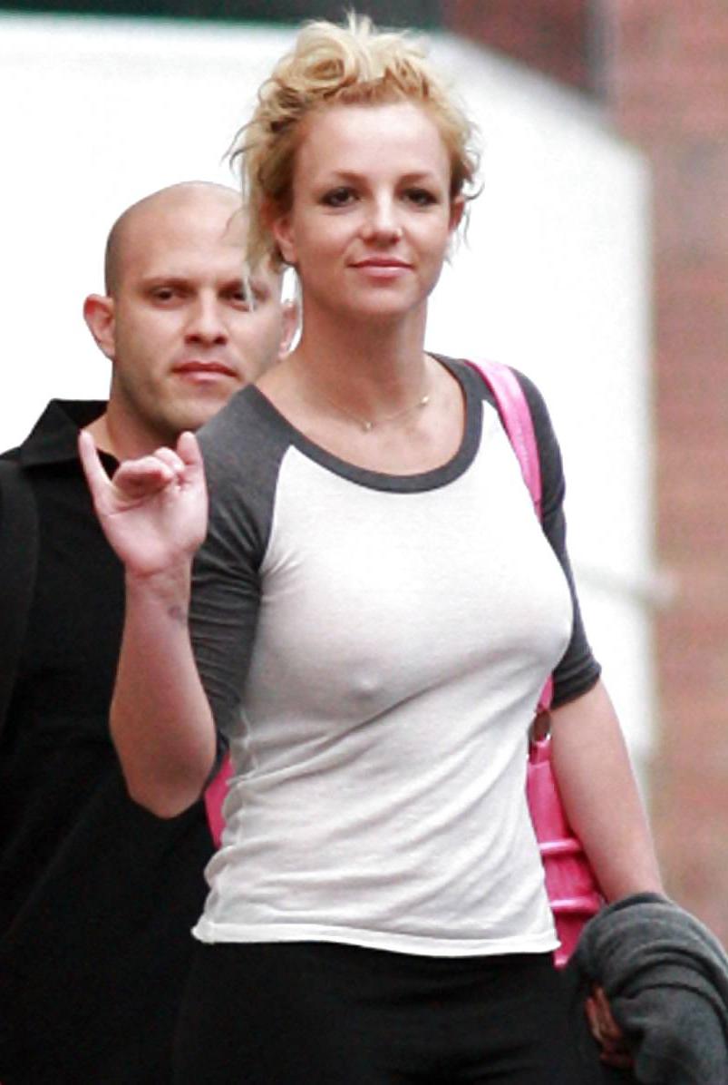 25P Best celeb nips and nudes