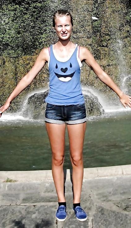5P Skinny Young Amateur Teen