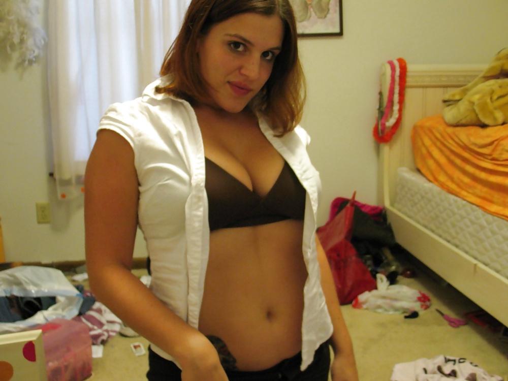 24P Pretty Amateur Teen Carole 6