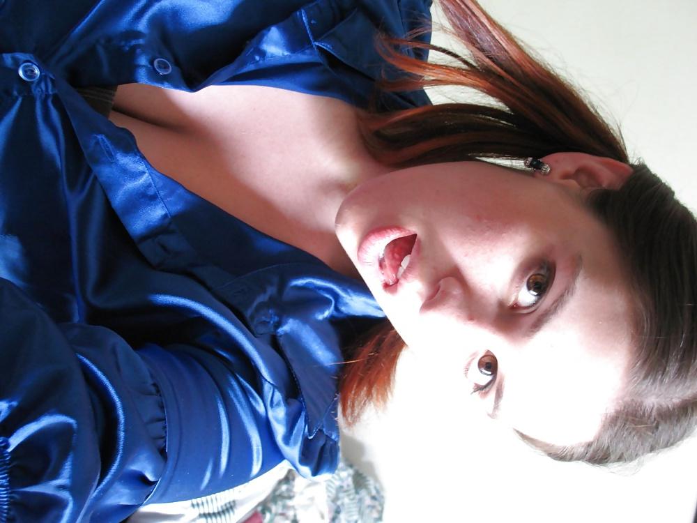 25P Pretty Amateur Teen Carole 4