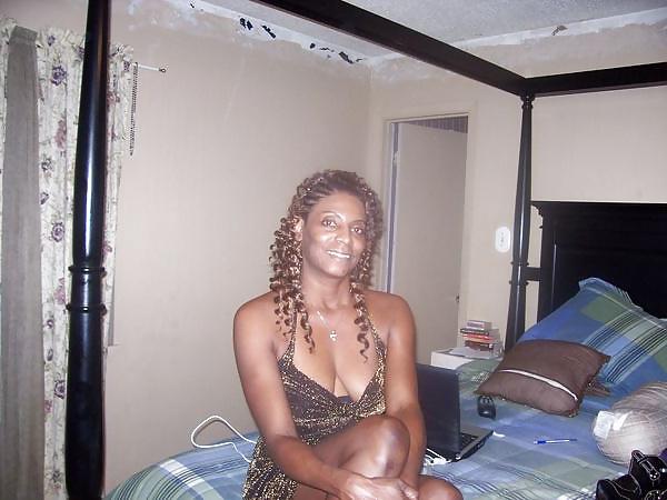 25P Hot Ebony Mamas
