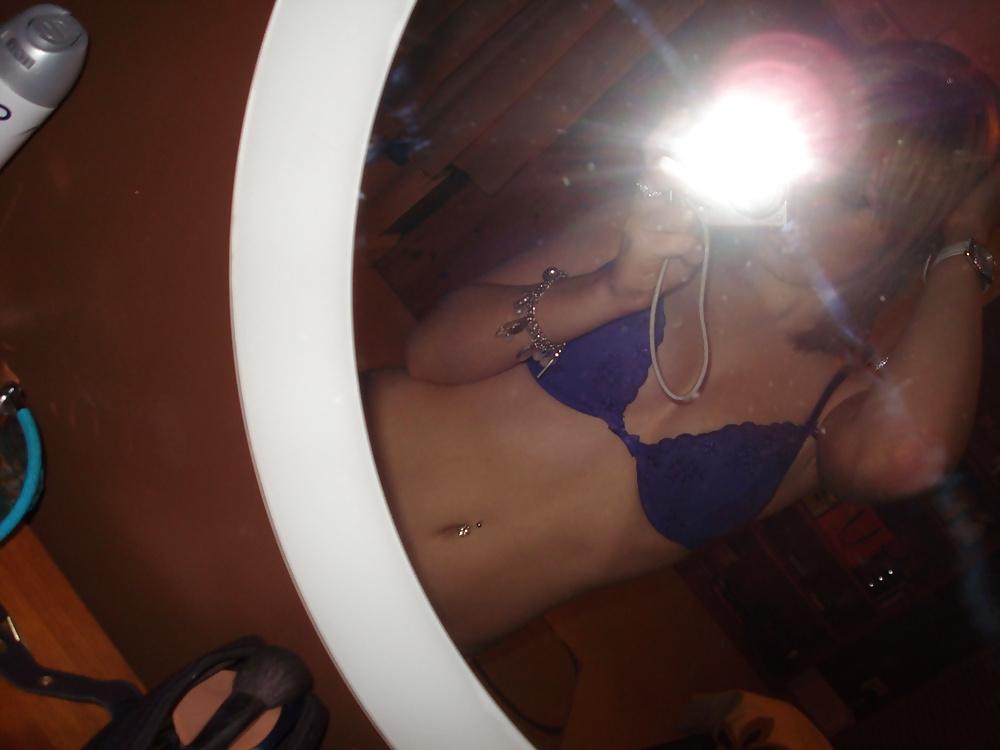 25P Pretty Amateur Teen Clara
