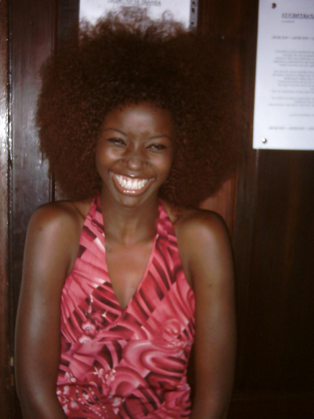 25P Pretty Amateur Ebony SelfShot 5