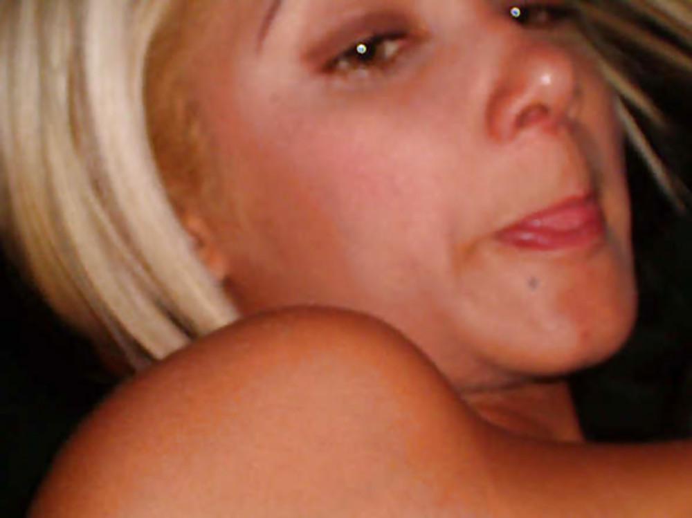 10P Pretty Amateur Teen Blonde Fuck