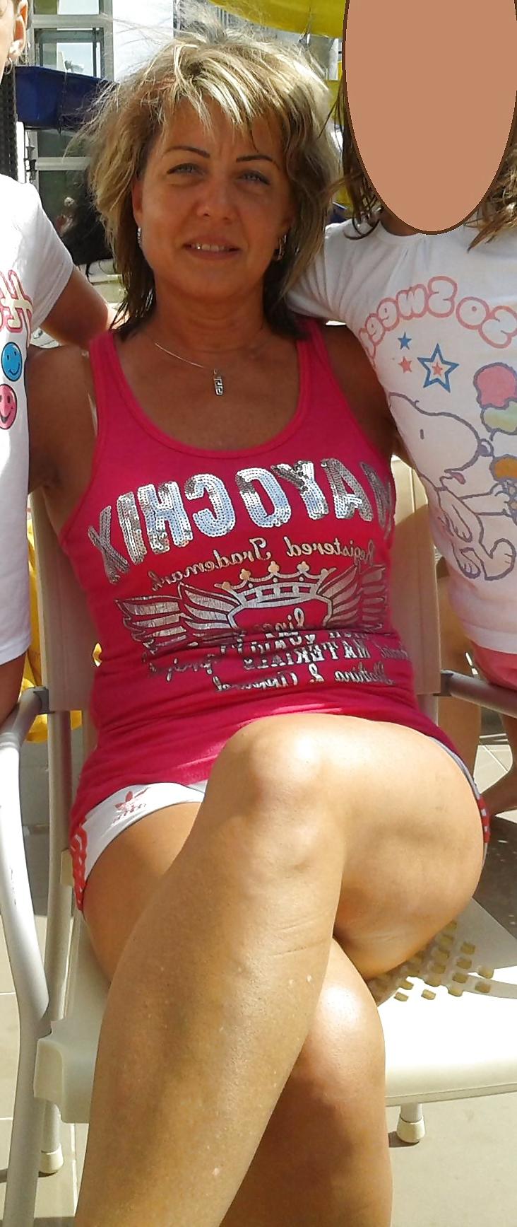 25P My mom hot friend (nonude)
