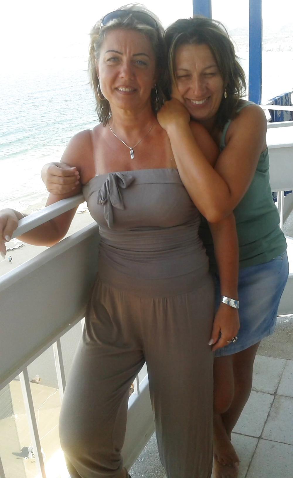25P My mom hot friend (nonude)