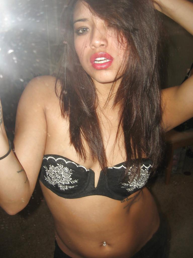 10P Pretty Amateur Teen Susie