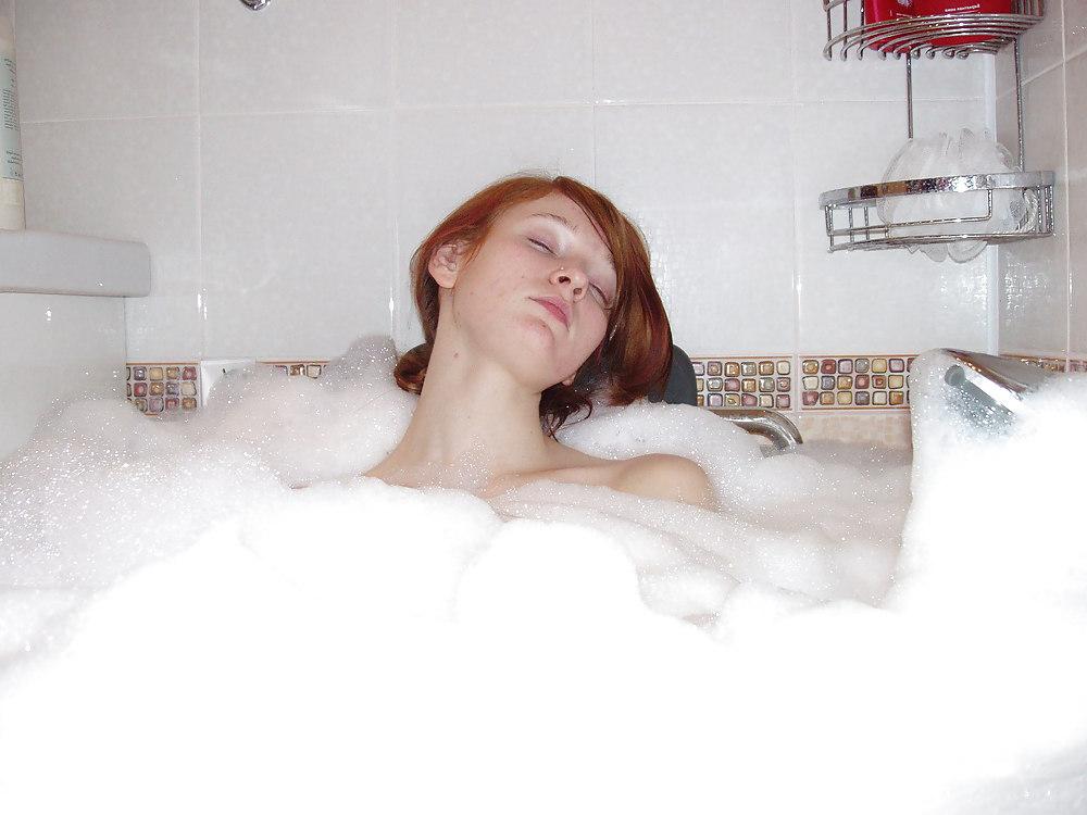 25P Pretty Amateur Teen Karina 1