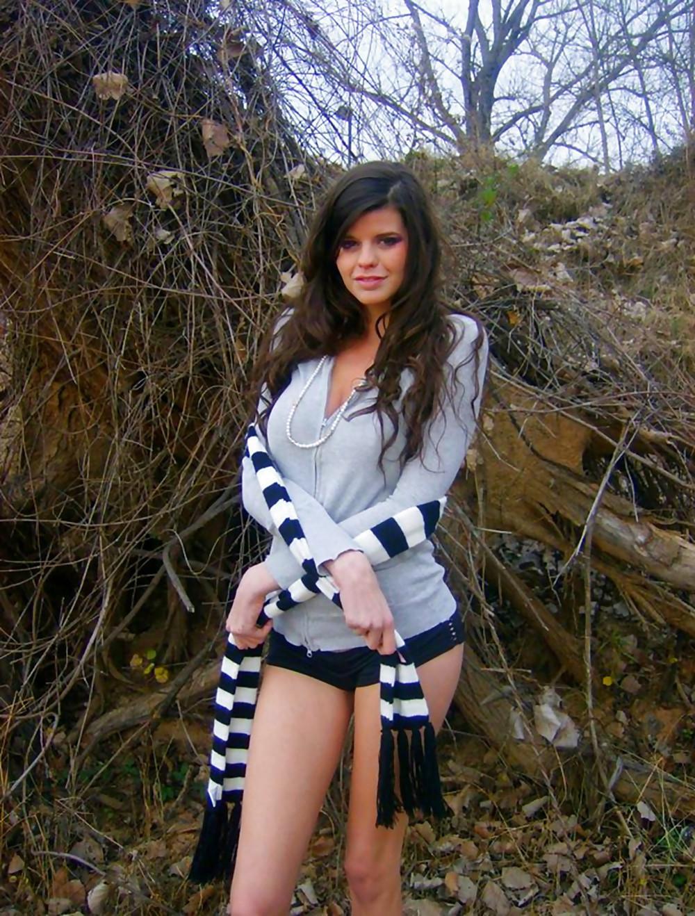 25P Pretty Amateur Teen Tegan Marie 2