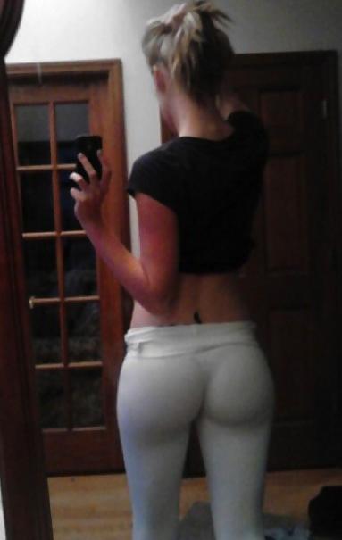 25P Amateur teen ass