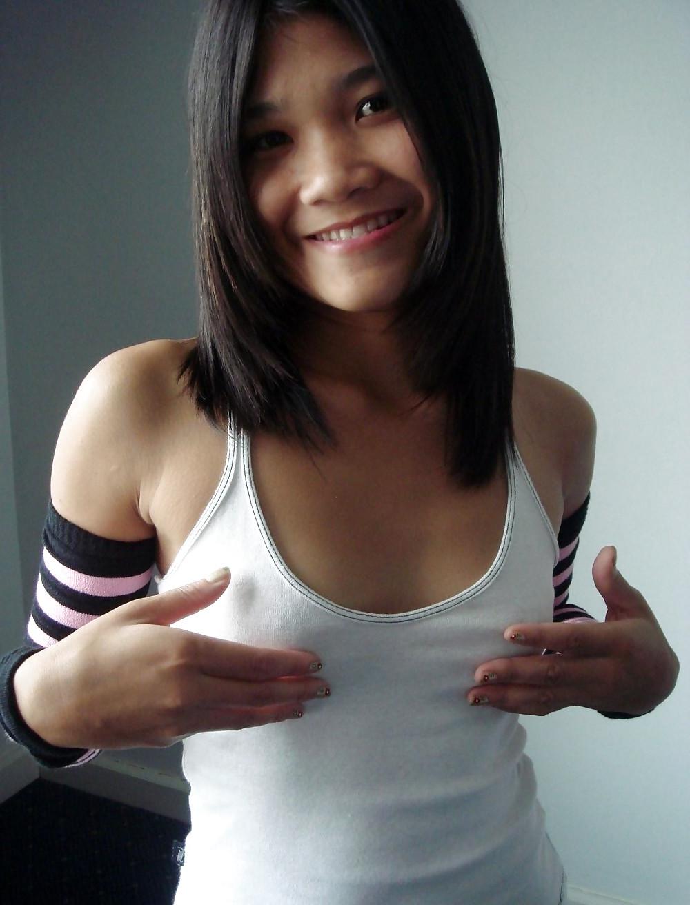 18P Sweet Thai Amateur Teen