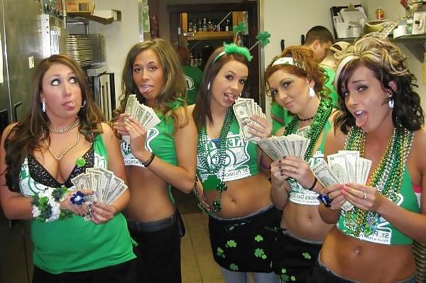 14P Facebook friend Stephanie Brown exposed
