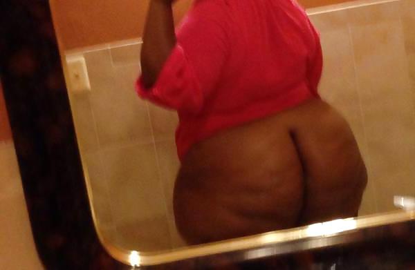 4P Huge ssbbw ebony ass