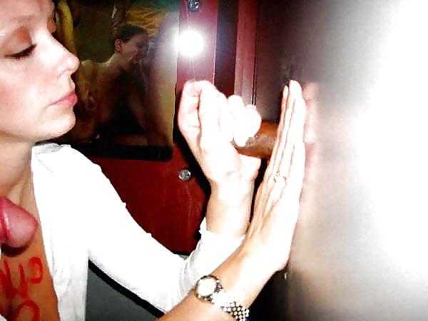 25P Gloryhole For CumSlut