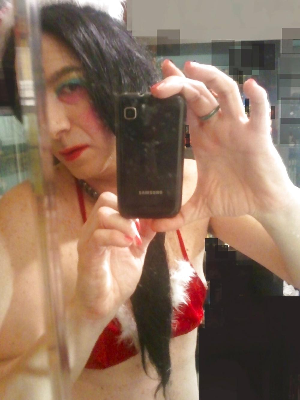 25P Selfies  Teen Amateur Merry Christmas Ass Culo