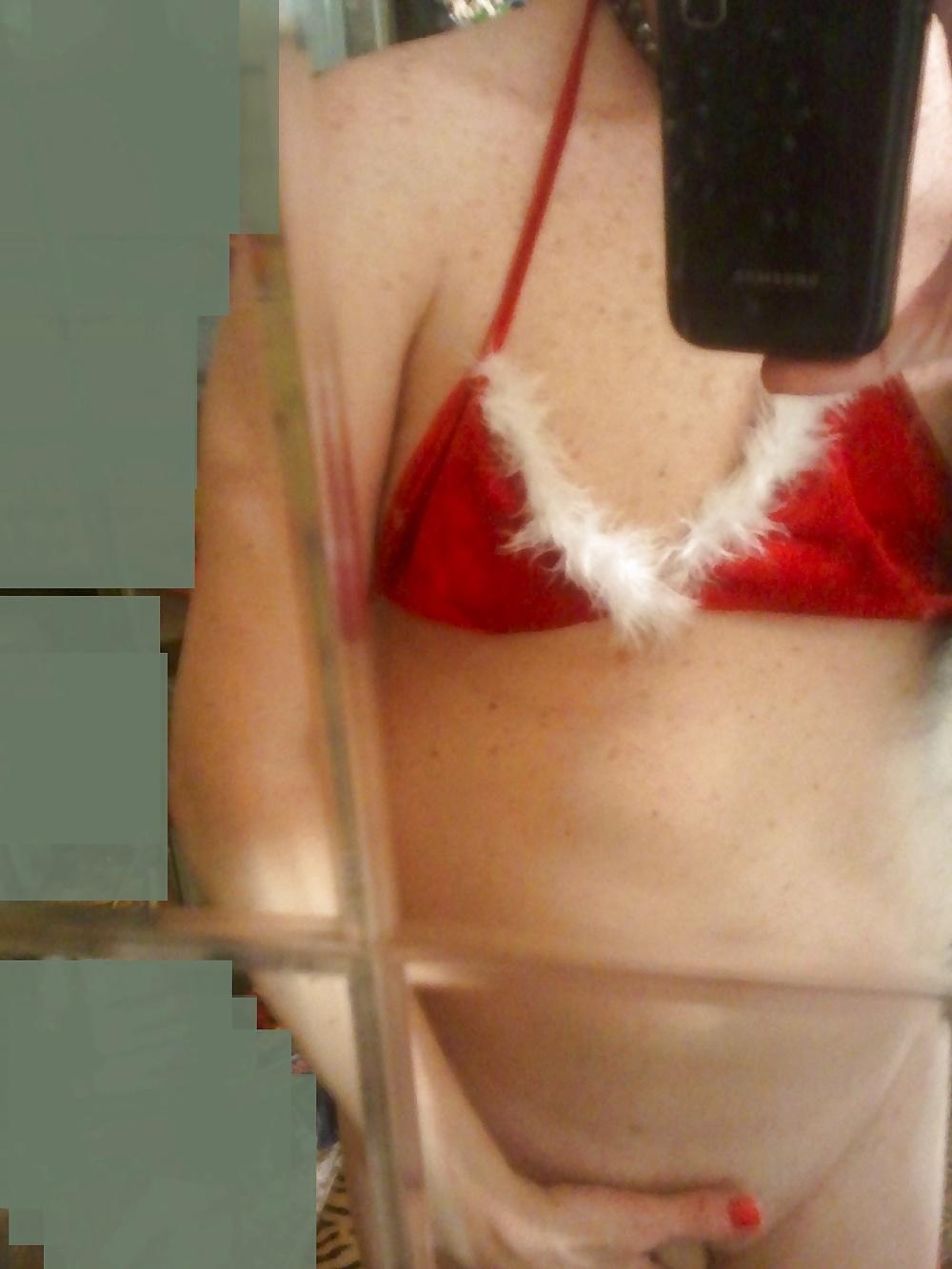 25P Selfies  Teen Amateur Merry Christmas Ass Culo