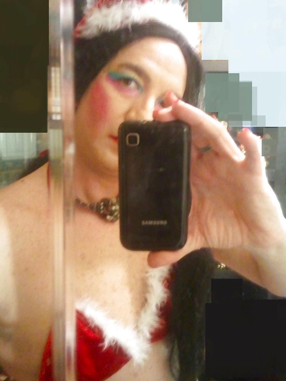 25P Selfies  Teen Amateur Merry Christmas Ass Culo