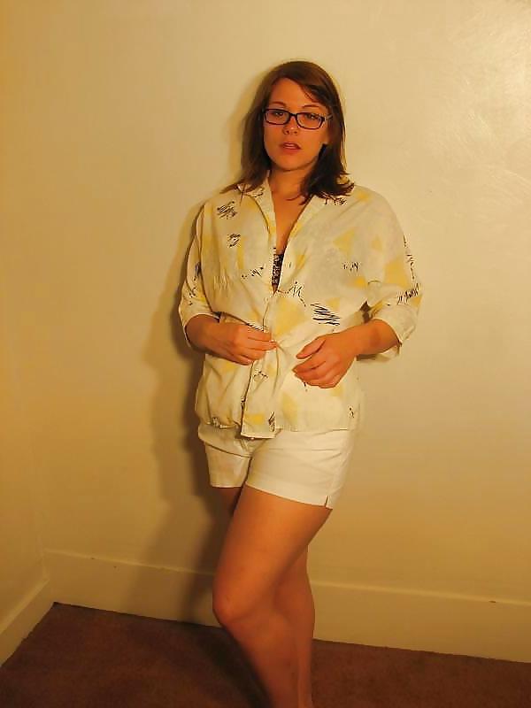 25P Amateur Teen Selfies