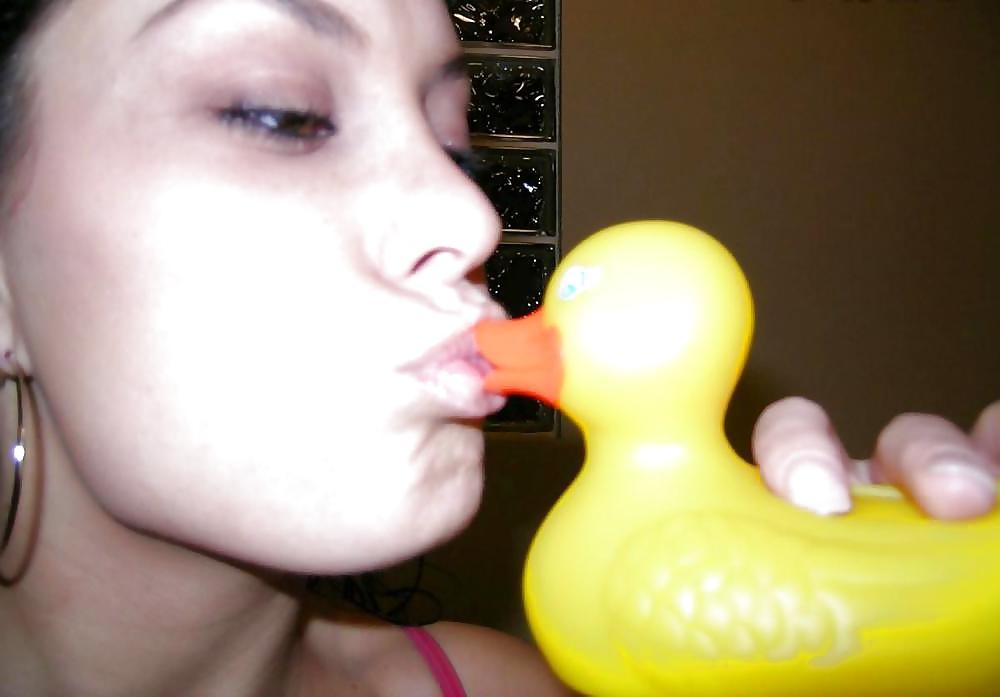25P BUSTY AMATEUR TEEN AND HER RUBBERDUCK