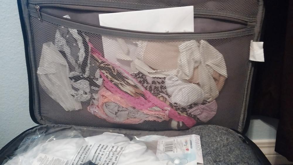 18P Friend's Panties - 32 Year Old Mother of 3