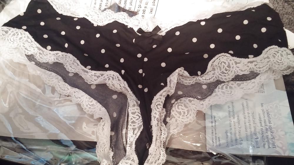 18P Friend's Panties - 32 Year Old Mother of 3