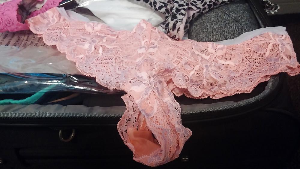 18P Friend's Panties - 32 Year Old Mother of 3