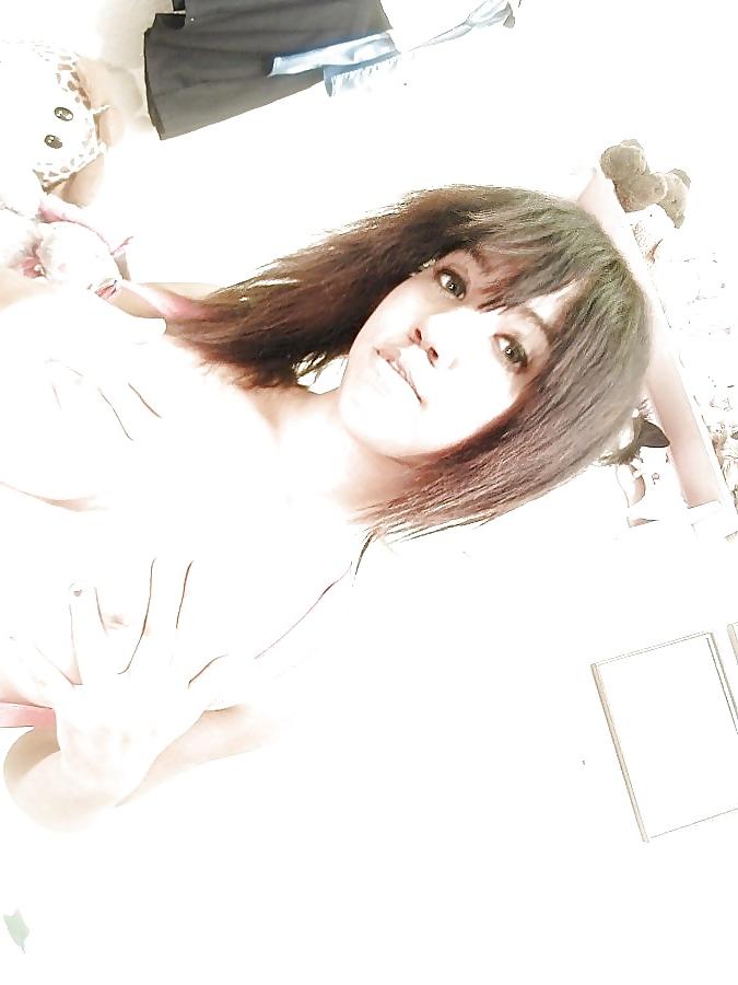 25P Dolores Selfshot Amateur Teen