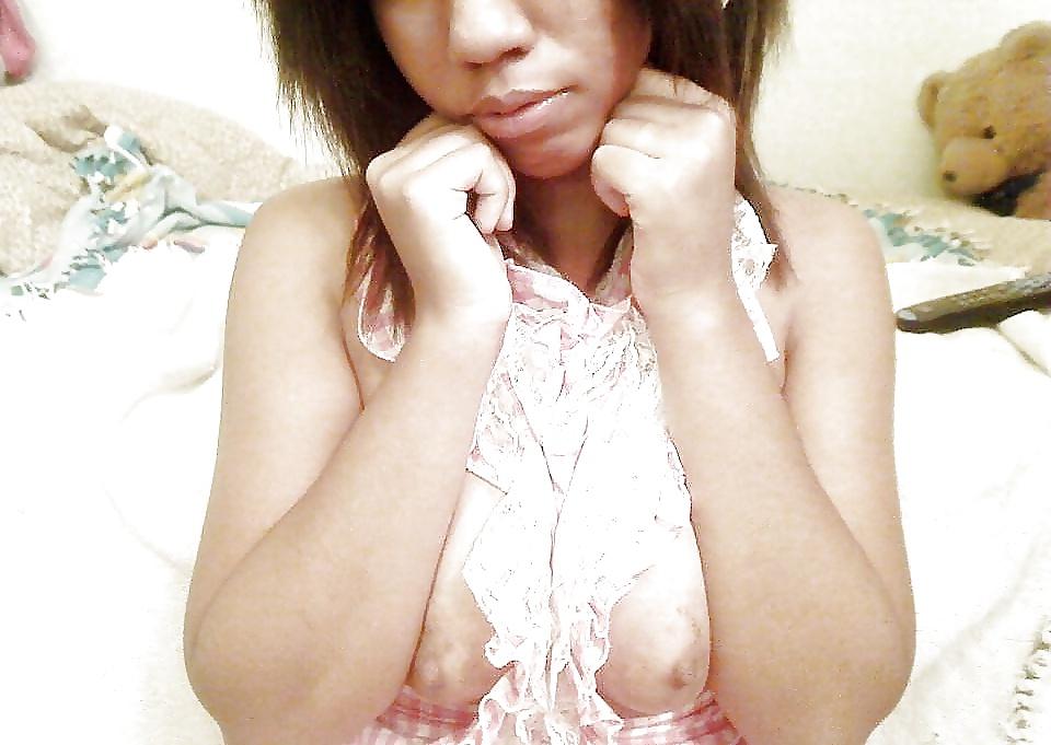 25P Dolores Selfshot Amateur Teen