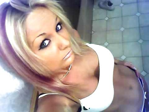 24P Hot Amateur Teen Slut
