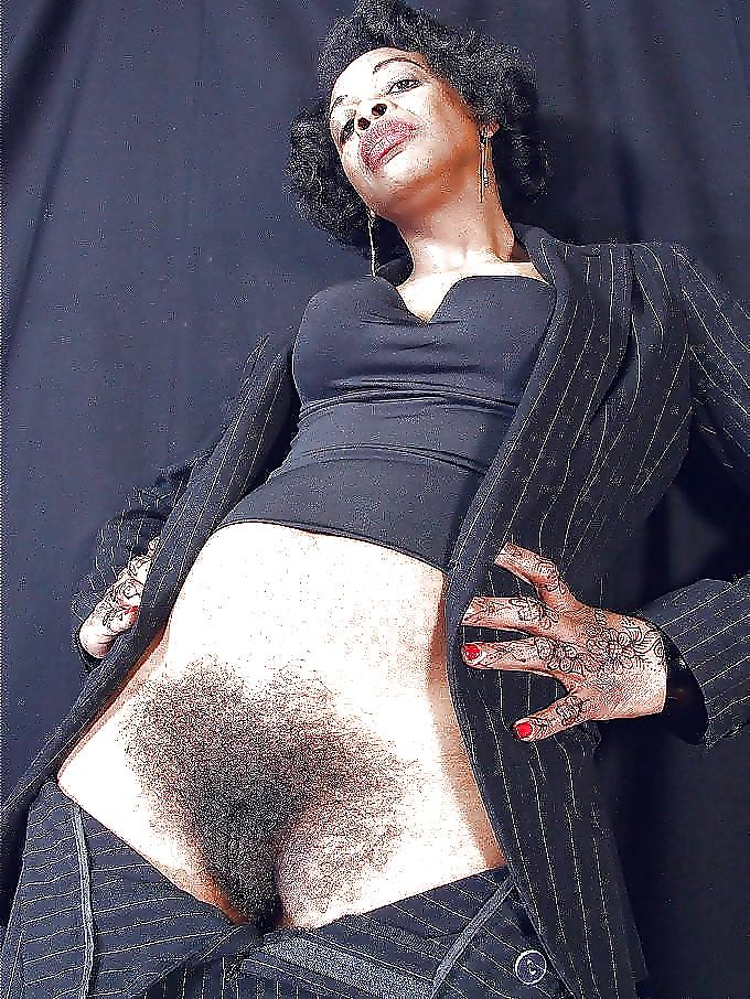 25P Hairy Ebony Pussy 2