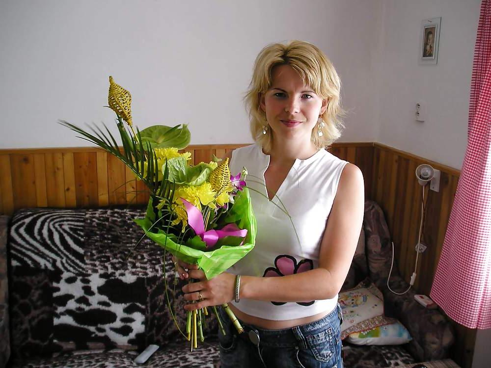 12P Amateur couple 08