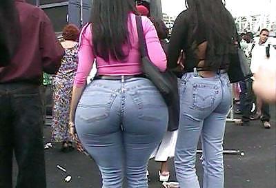 16P BIG EBONY ASSES!