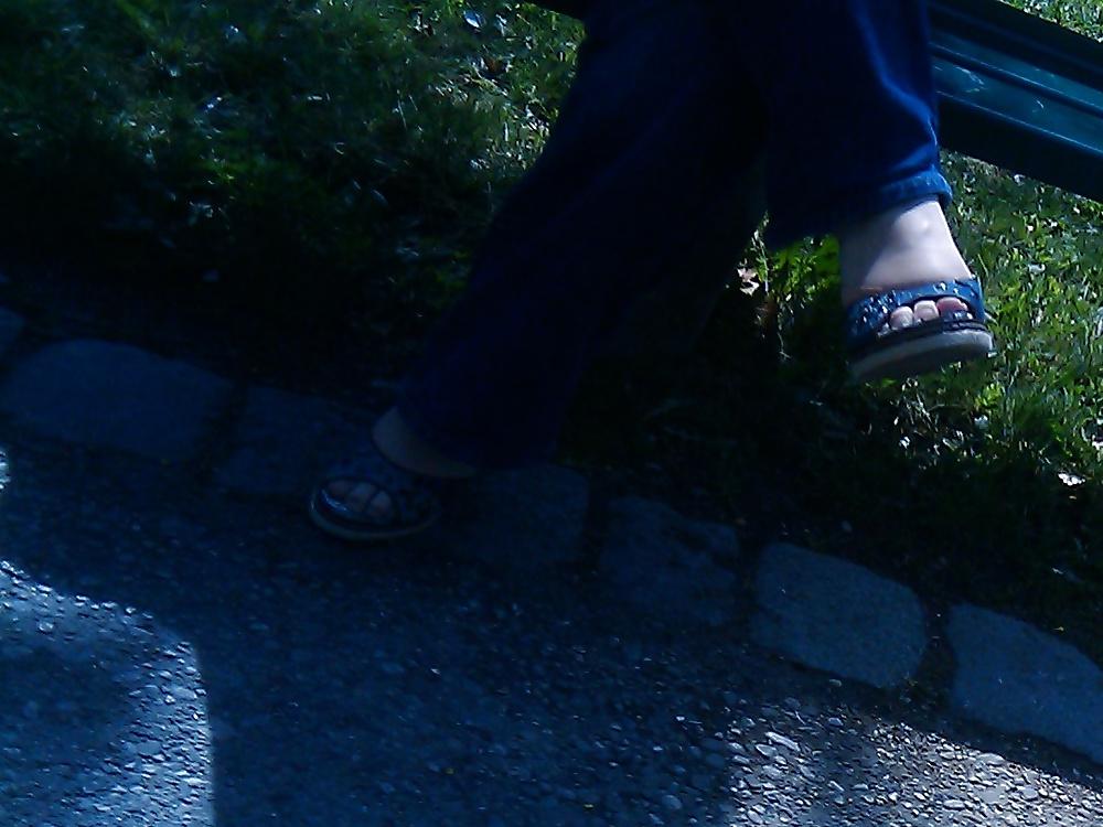 15P Various feet, shoes, sandals from the last couple of weeks