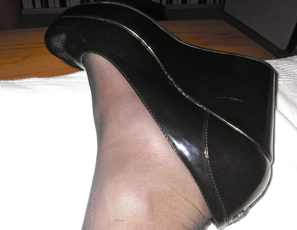 16P Die Pumps einer Bekannten veredelt (Shoejob made by friend)