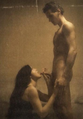 16P Artsy Couple Goes XXX