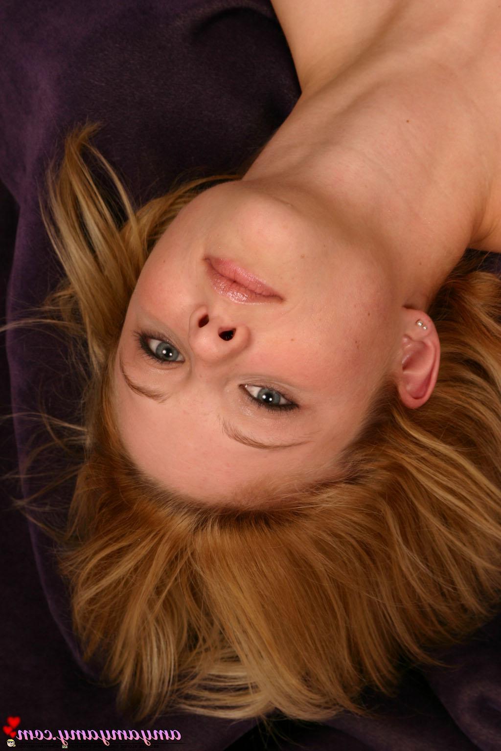 20P Pictures of teen Amy Amy Amy showing off her hot body