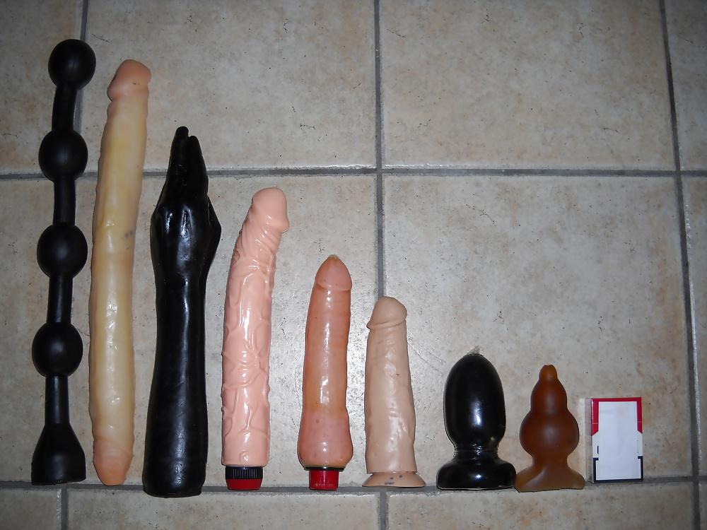 24P Gaping ass, playing toys 